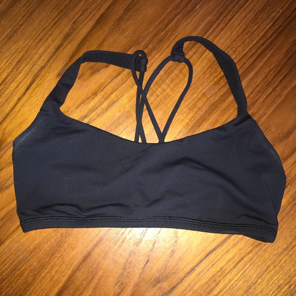 Black Lululemon Free To Be Bra